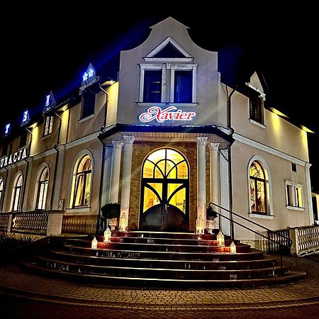 Hotel "Xavier" Lubycza Krolewska Εξωτερικό φωτογραφία