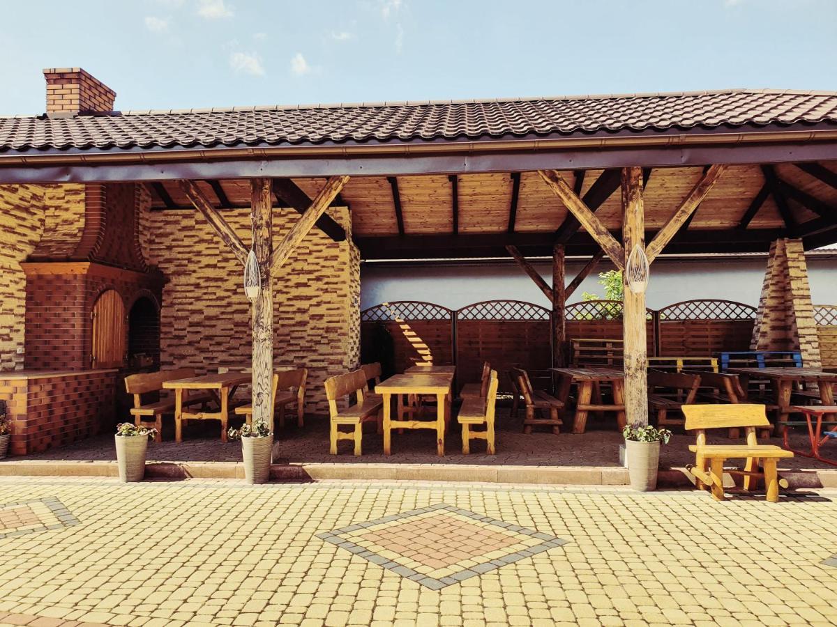 Hotel "Xavier" Lubycza Krolewska Εξωτερικό φωτογραφία